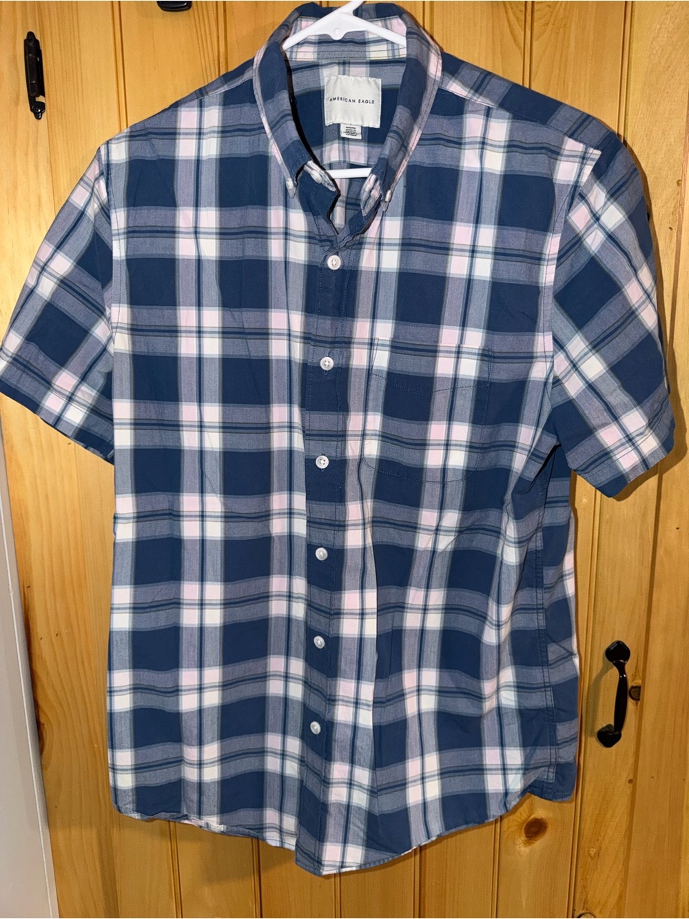 American Eagle Short Sleeve Mens Button Up- Blue,White,Pink Plaid- Size Medium